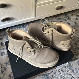 Neumal Canvas UGG